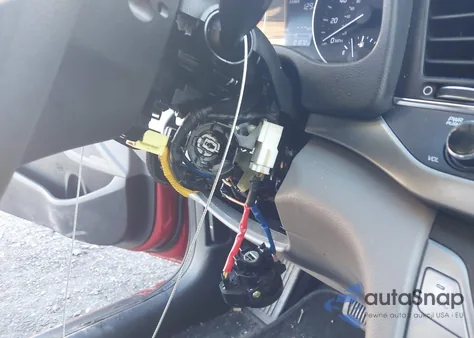 2017 Hyundai Elantra Se z USA, uszkodzony, nr VIN 5NPD74LF2HH155779